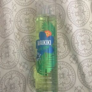 B&BW Waikiki Beach Coconut body spray